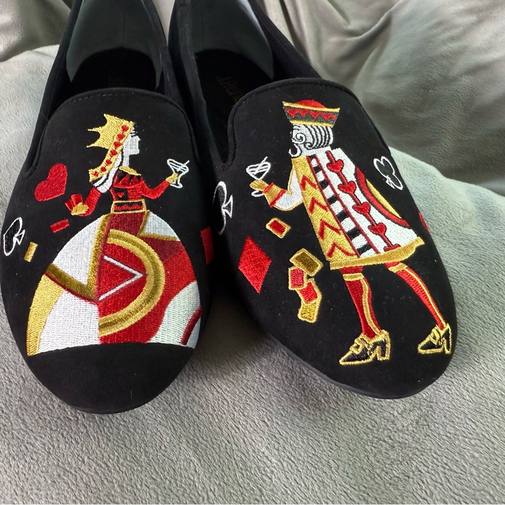 Red Queen Alice in Wonderland Velvet Flats Playing Card Embroidery